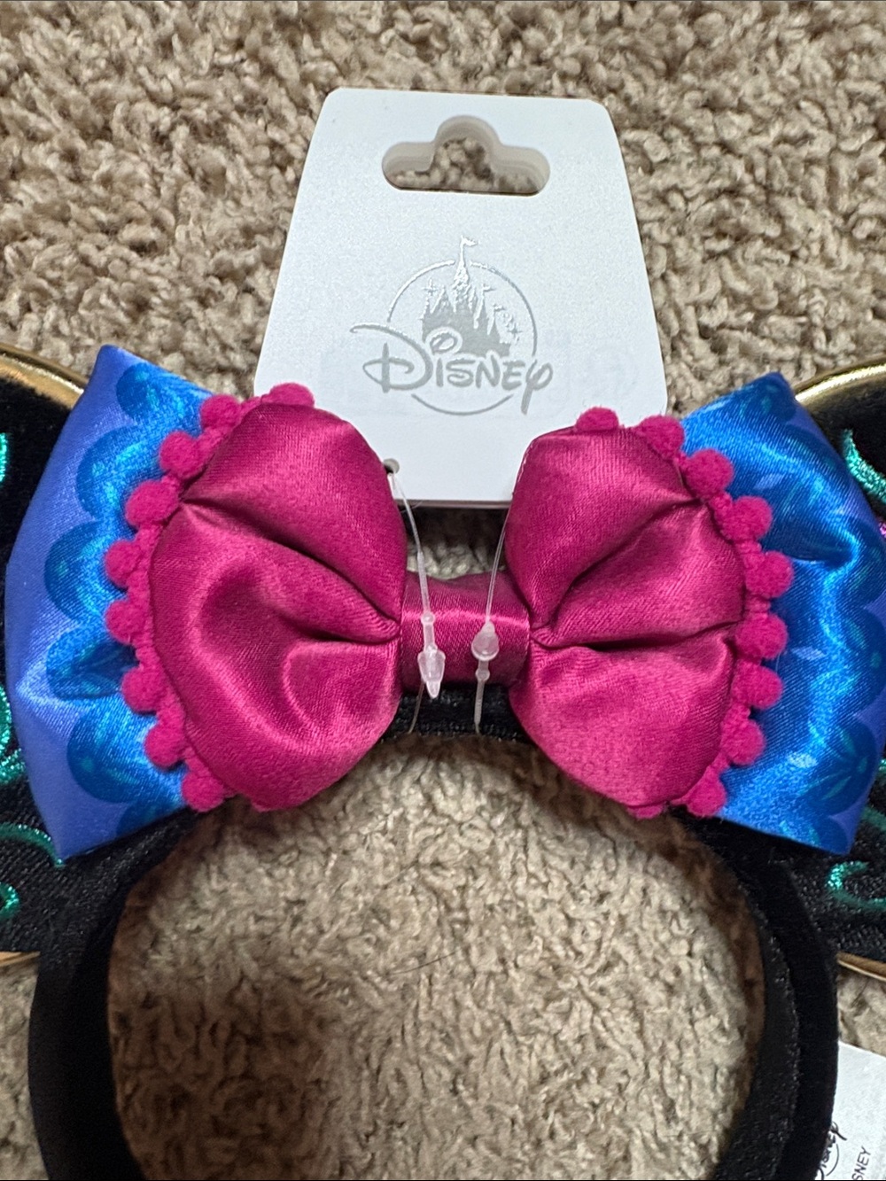 NWT Disney Frozen Anna Minnie Ears- velvet ears with decorative bow - Picture 2 of 4